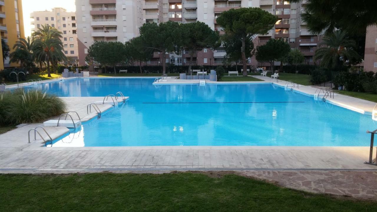 Apartamento Con Preciosas Vistas Al Mar,Wifi Y Piscina De Temporada Canet d'En Berenguer Luaran gambar